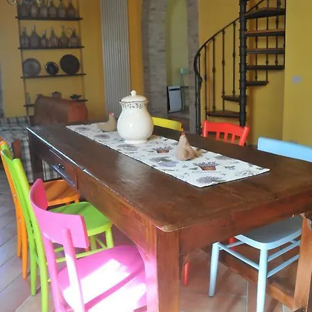 Konukevi Casale Borgo Miriam