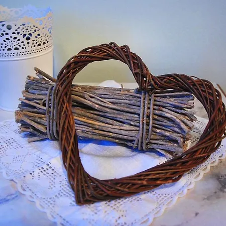 بيت ضيافة Casale Borgo Miriam أوفيدا